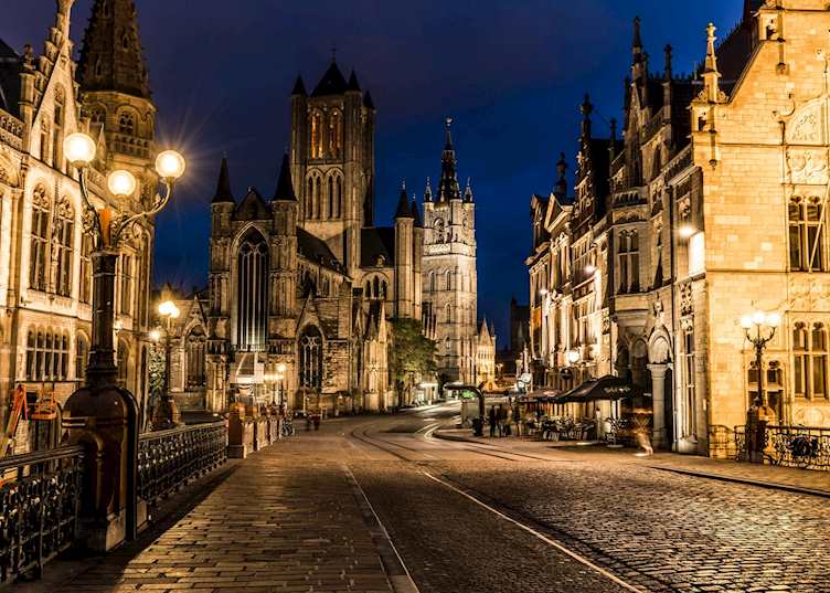 Electric lamps in Ghent, Belgium