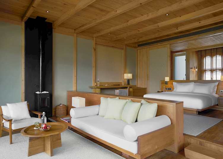 Suite bedroom, Six Senses Punakha, Punakha