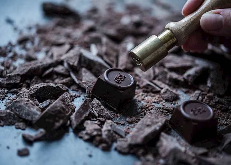 Taste different blends of cocoa