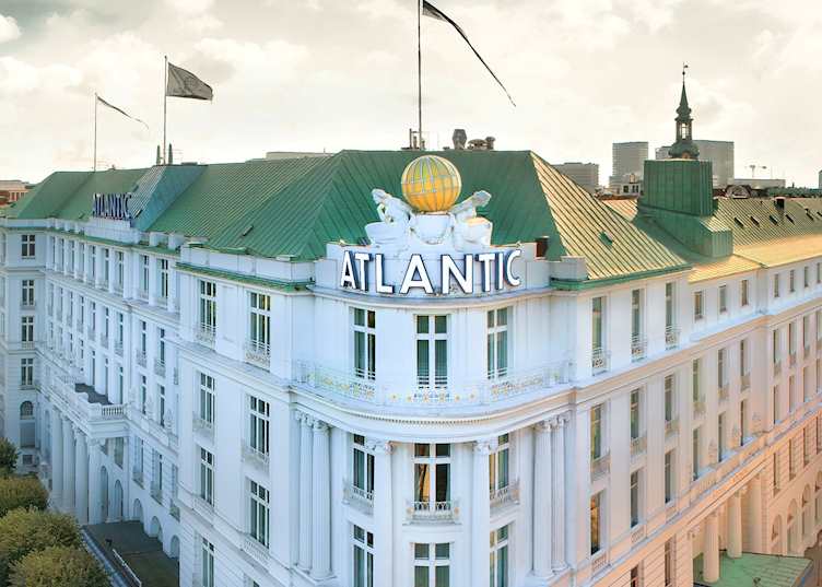 Hotel Atlantic exterior