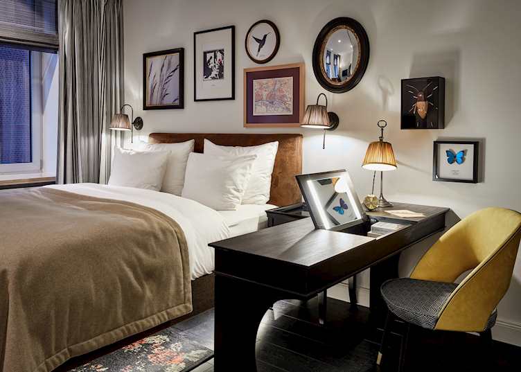 Sir Nikolai Hotel, Supreme room 