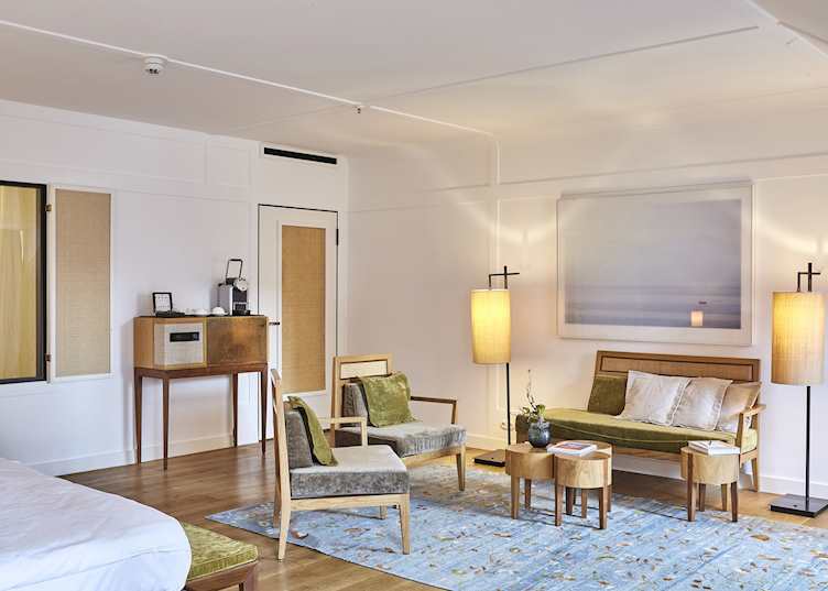 Louis Hotel, Suite