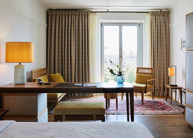 Louis Hotel, Deluxe Room