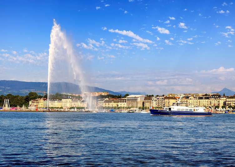 Jet d'Eau on Lake Geneva