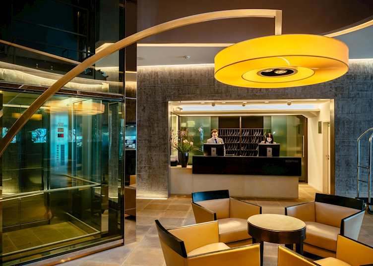 Townhouse  lobby