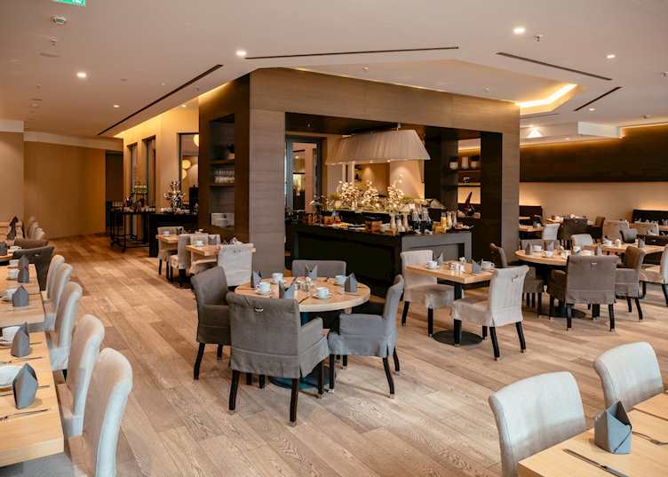 Townhouse, Breakfast room