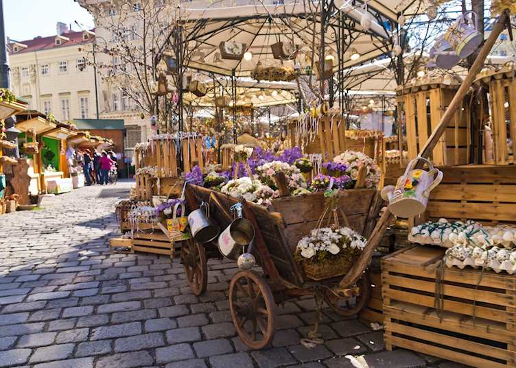 Outdoor Viennese market