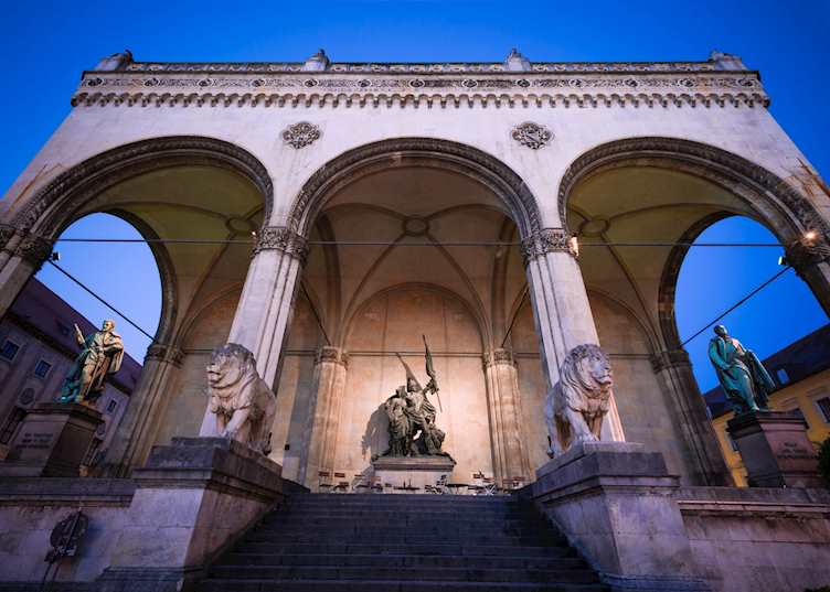 Feldherrnhalle at Odeonsplatz, Munich