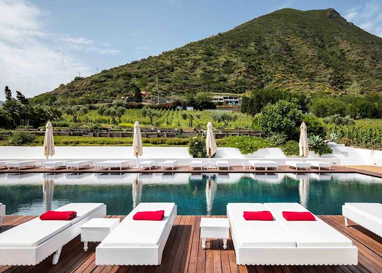 Capofaro Locanda & Malvasia, Salina island