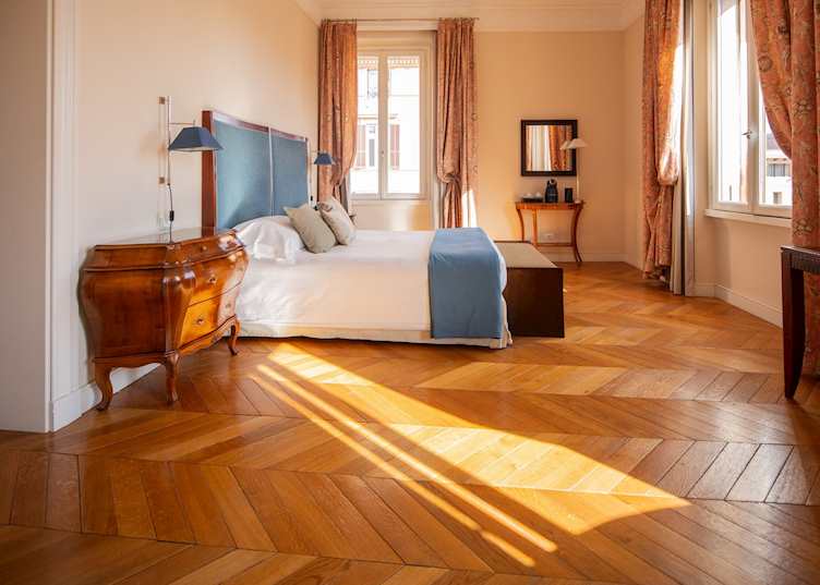 Suite, Luxe Rose Garden Hotel