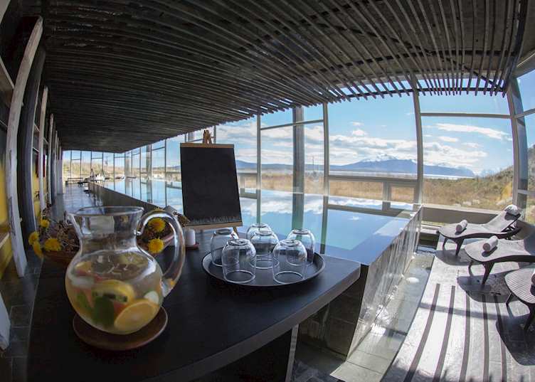 Hotel Remota spa and pool