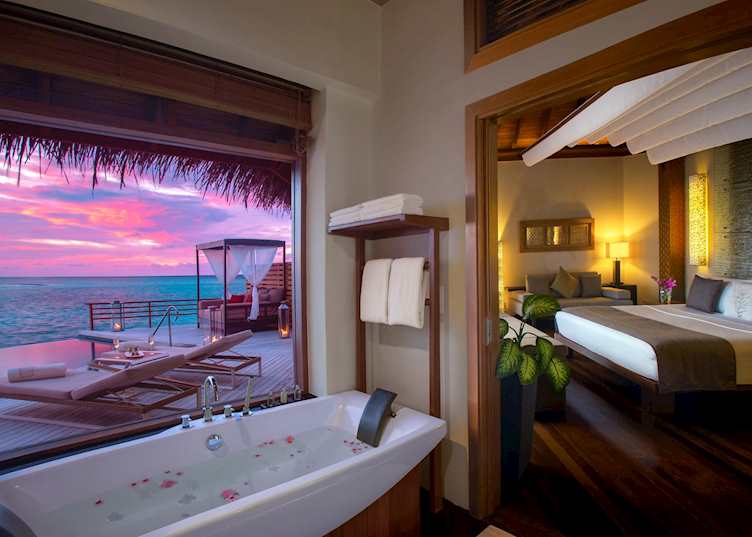 Water Pool Villa, Baros Maldives, Maldive Island