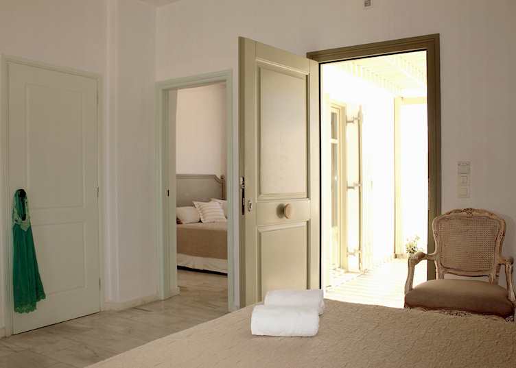 Saint Andrea Seaside Resort, Naousa