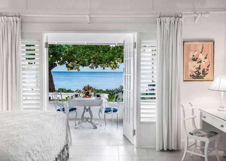 Ocean room