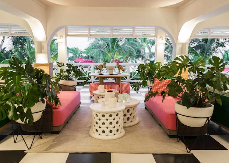 Latitude dining area