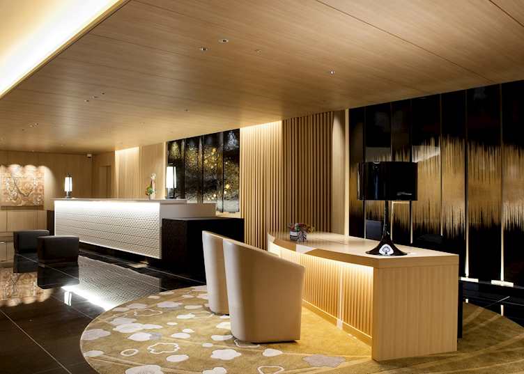 Front desk & Concierge Desk