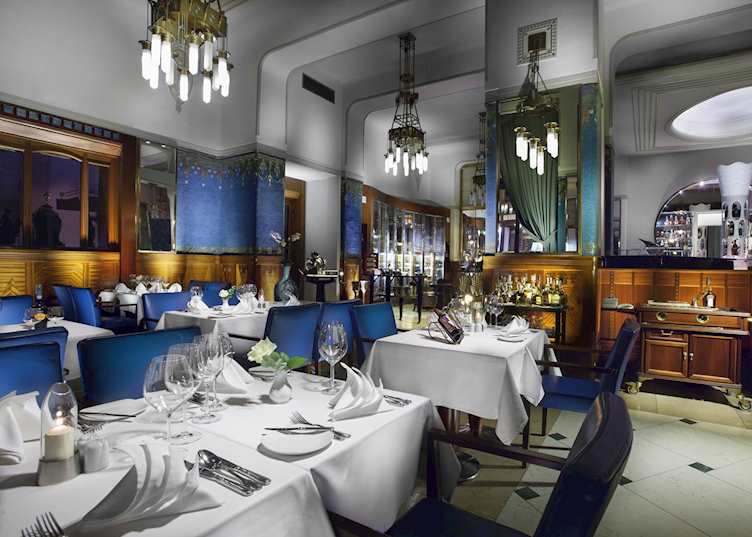 Hotel Paris restaurant
