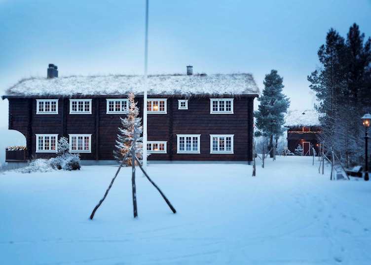 Storfjord Hotel exterior