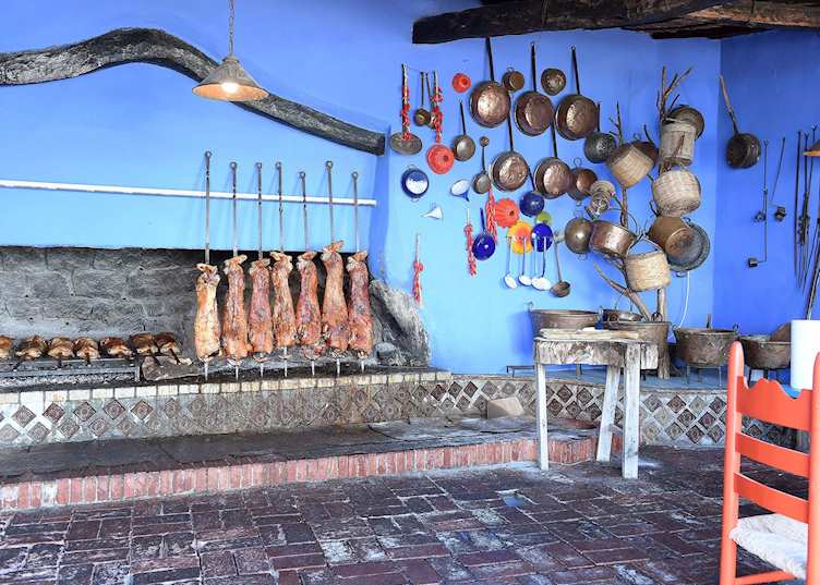 Fireplace, Su Gologone Experience Hotel
