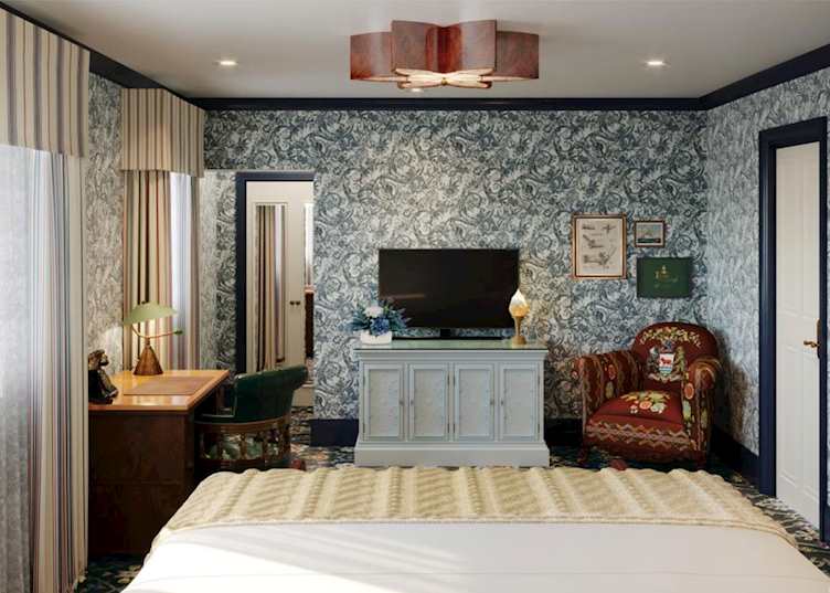 Randolph Hotel room