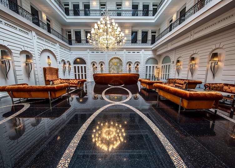 Prestige Hotel