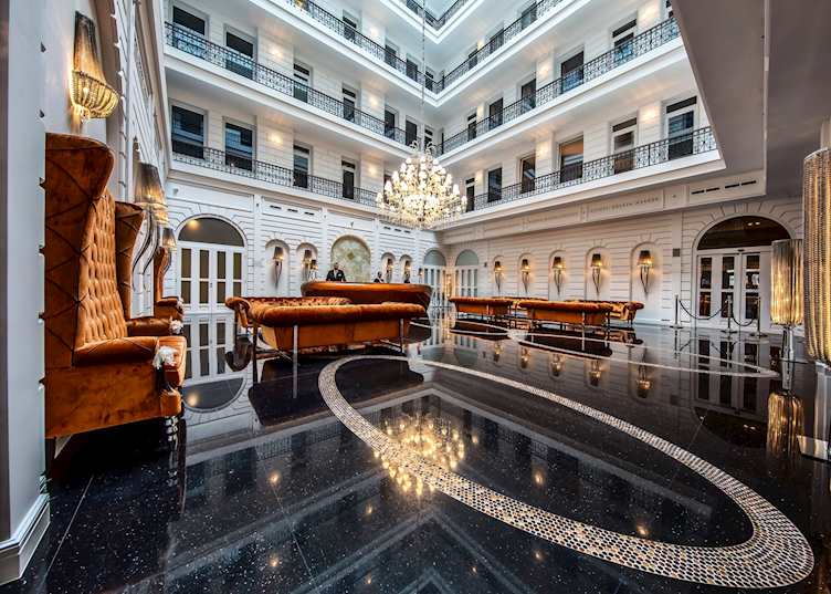 Prestige Hotel