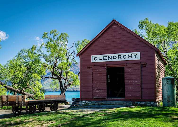 Glenorchy Wharf,  Glenorchy Historic Boat Shed