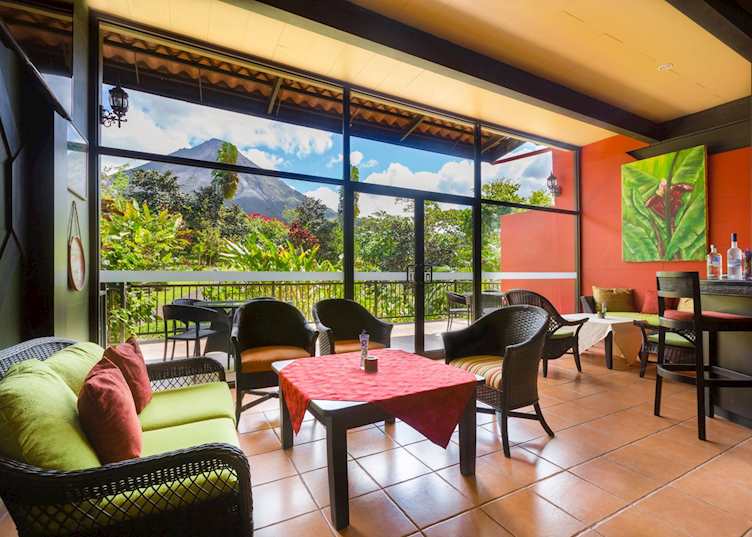 Reception, Arenal Kioro