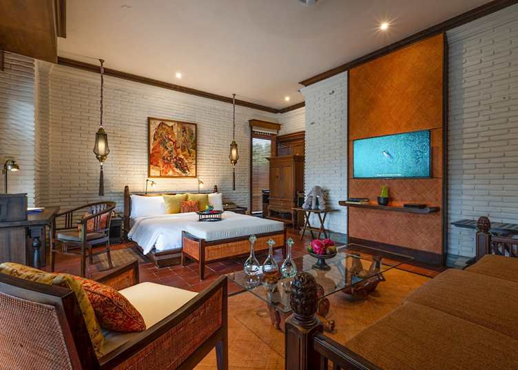 One bedroom club suite