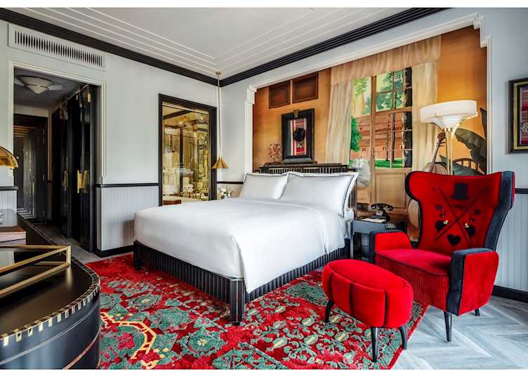 Premier room