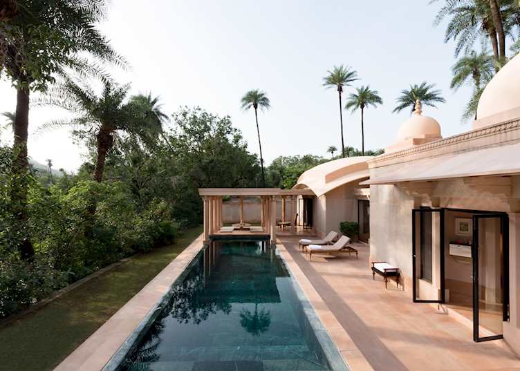 Swimming pool pavilion, Amanbagh