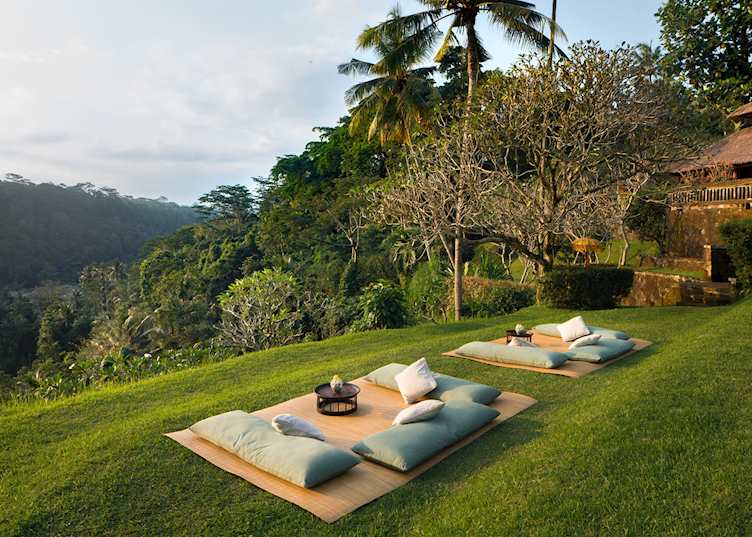Outdoor lounge area, Amandari
