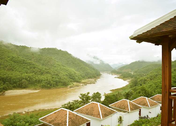 Le Grand Hotel, Pakbeng