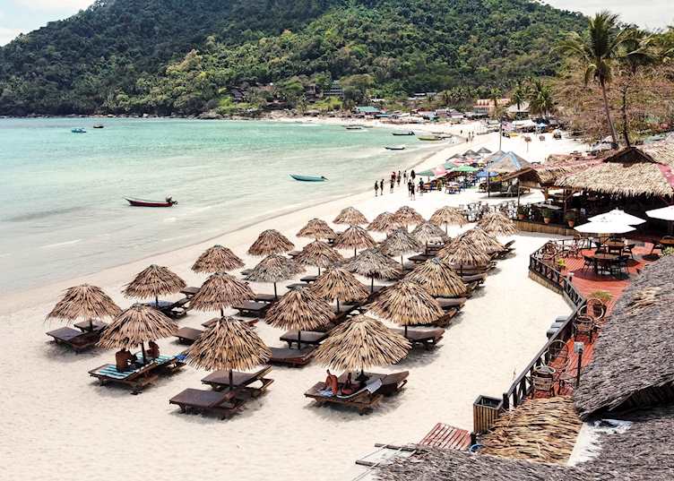 Beach at BuBu Long Beach Resort