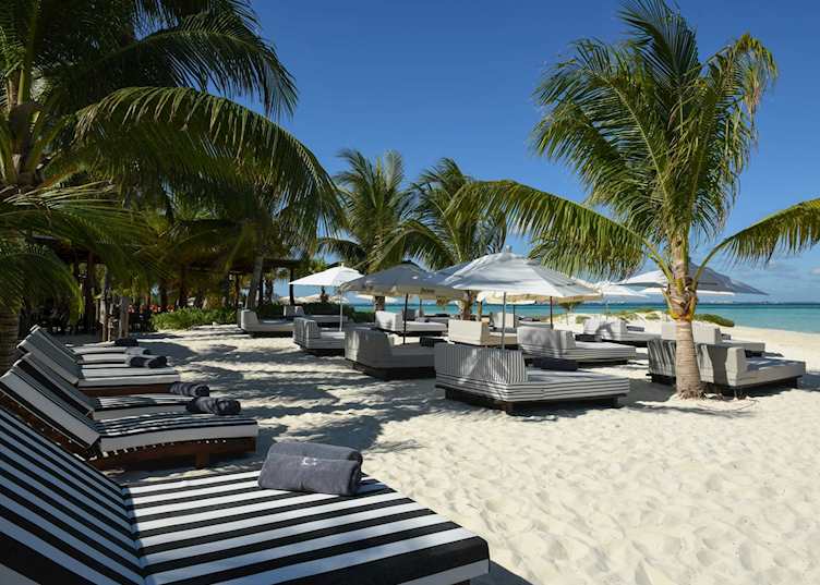 Beach club, Casa del Jaguar