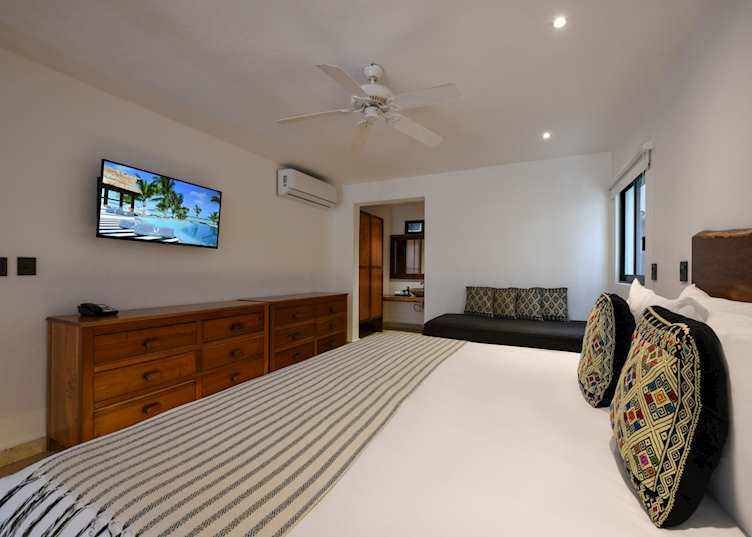Two bedroom suite, Casa del Jaguar