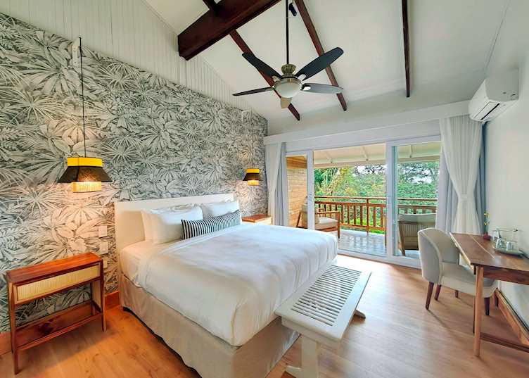 Balcony Suite, Monteverde Lodge & Gardens