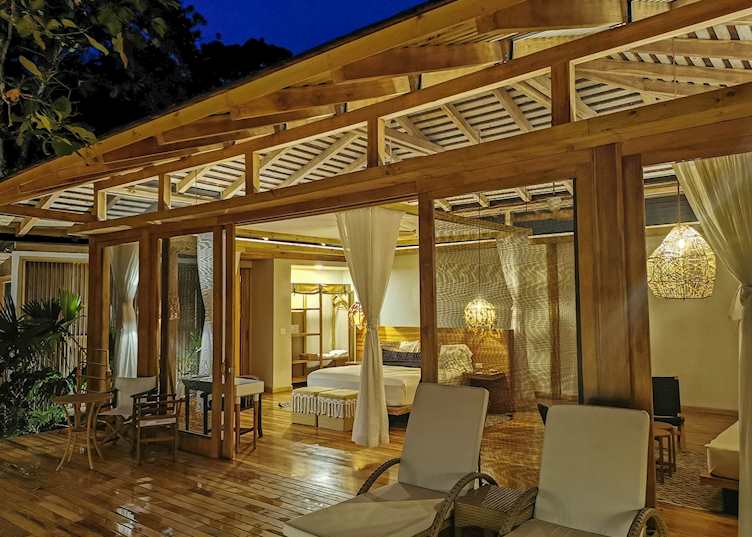 Premier Villa, Lapa Rios