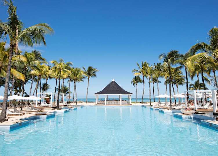 Pool area, Heritage Le Telfair Golf & Wellness Resort