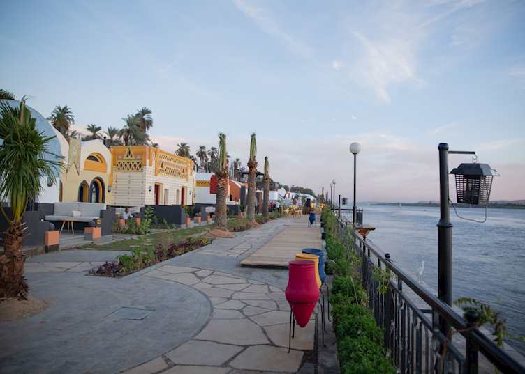 Gardens and grounds of Sonesta Nouba Hotel