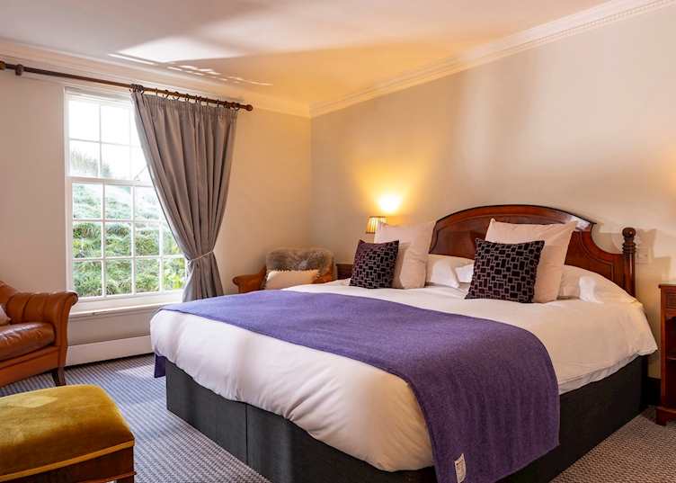 Bedroom, Knipoch Hotel