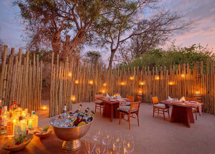 Alfresco dining area, Chisa Busanga Camp