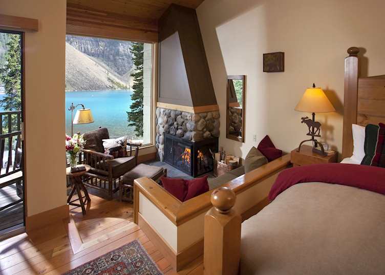 Deluxe King cabin, Moraine Lake Lodge 