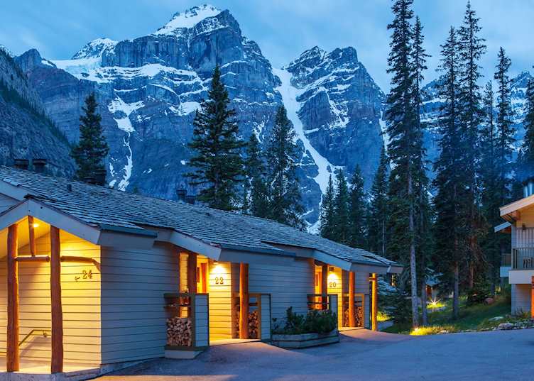 Exterior, Moraine Lake Lodge 