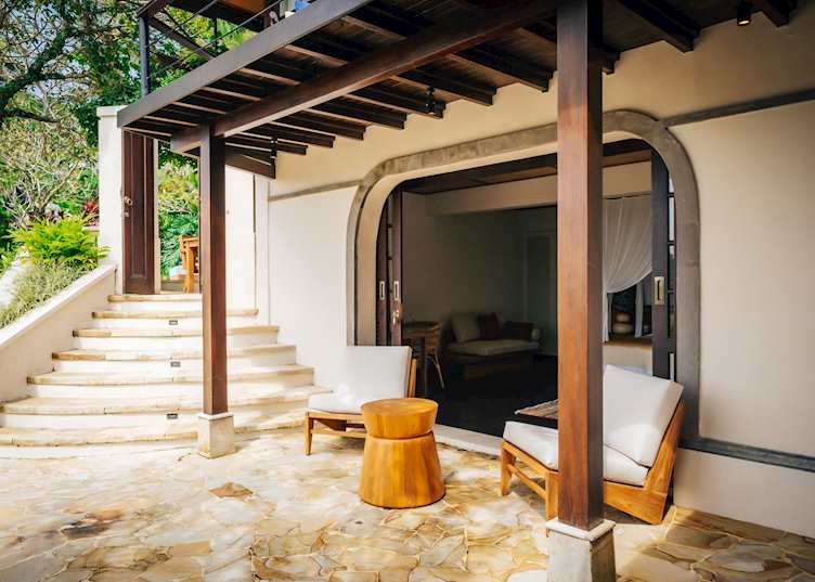 Vyoman Villa, Uma Kalai