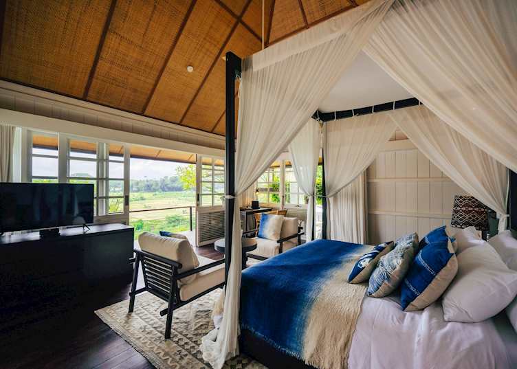 Jala Villa, Uma Kalai