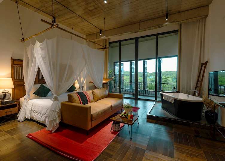 Room, aNhill Boutique