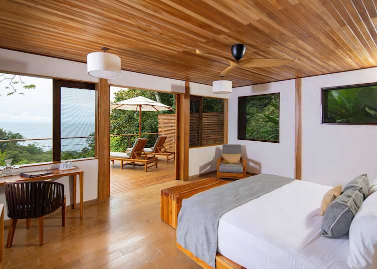 Poniente Room, El Remanso Rainforest Wildlife Lodge