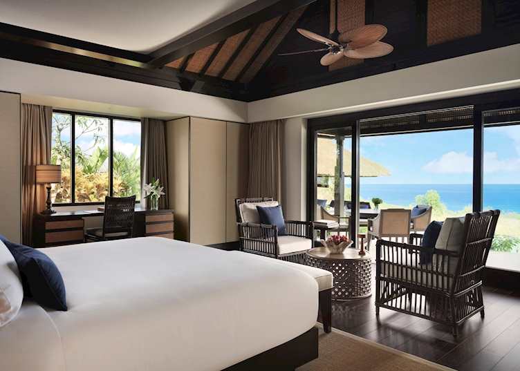 Ocean pool villa, Raffles Bali