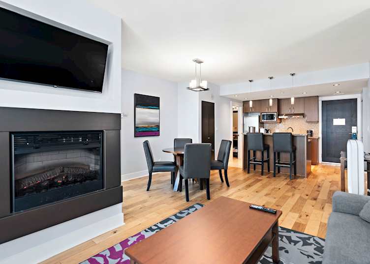 Suite living room, Parkside Hotel, Victoria